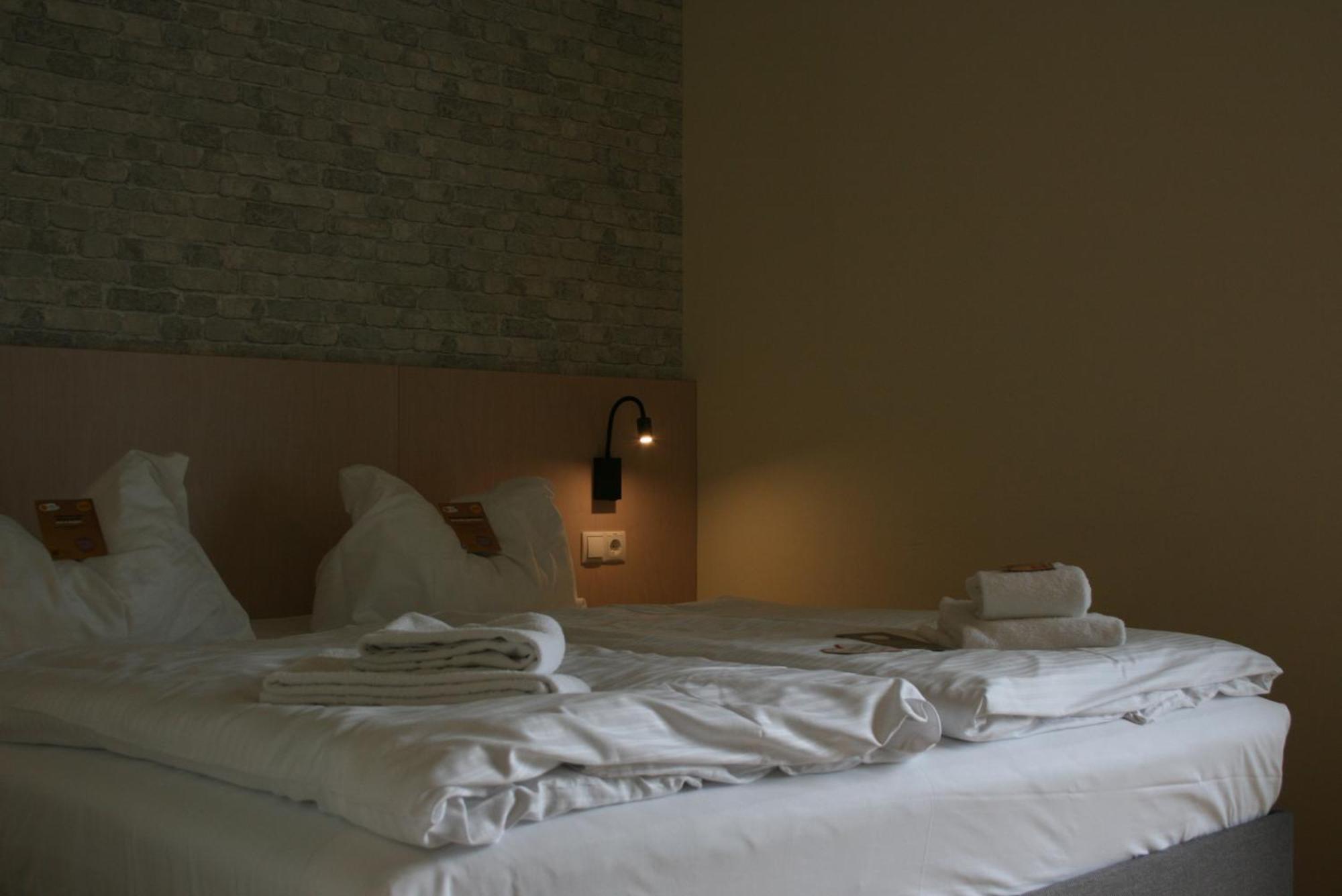Jufa Hotel Im Brueckenkopfpark - Juelich Ngoại thất bức ảnh